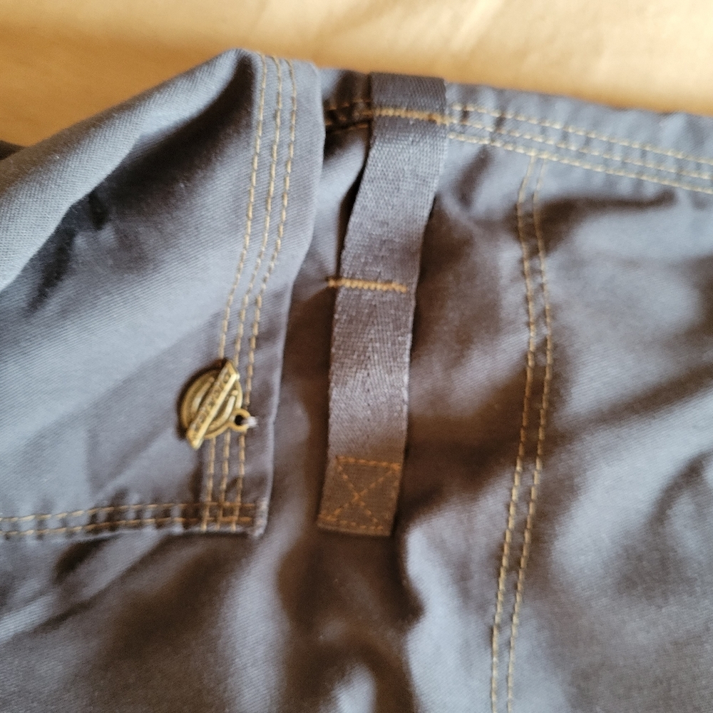 Scrub pant
